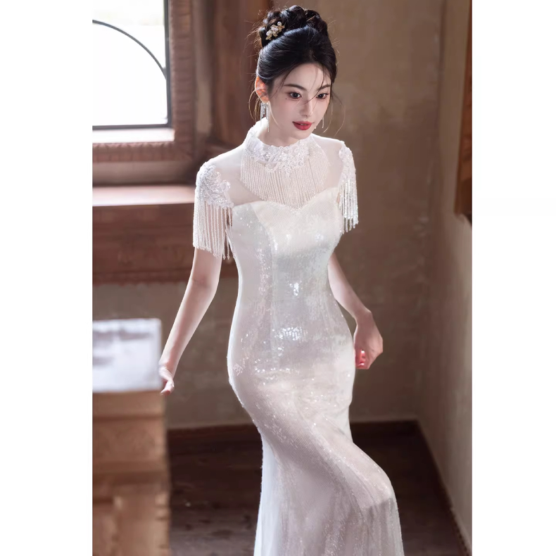 Mua Đầm dạ hội màu trắng, tinh tế và thanh lịch, hoàn hảo cho một chiếc váy đính hôn cao cấp kiểu đuôi cá lấp lánh - VDH228 (1)