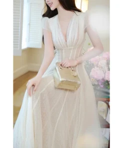 Đầm Ren Sang Trọng Dự Tiệc Akara Closet Y86 (Có Mút, 3 Lớp) Phù Hợp Mọi Không Gian Thiết Kế Tinh Tế - DHLK02 (6)